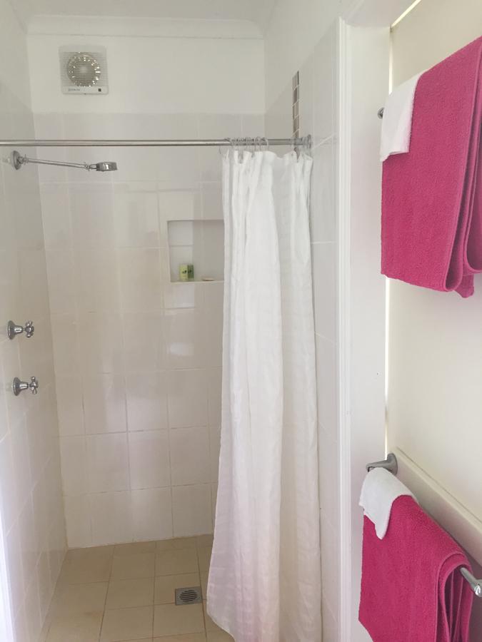 Amber Cottage Bonville Екстериор снимка